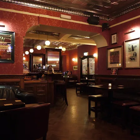 Szálloda Hearns Clonmel